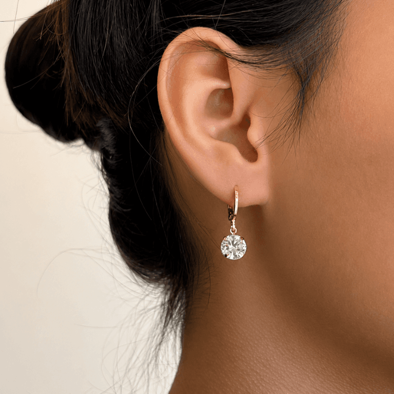Brinco Argola com Zircônias Banhado a Ouro 18K