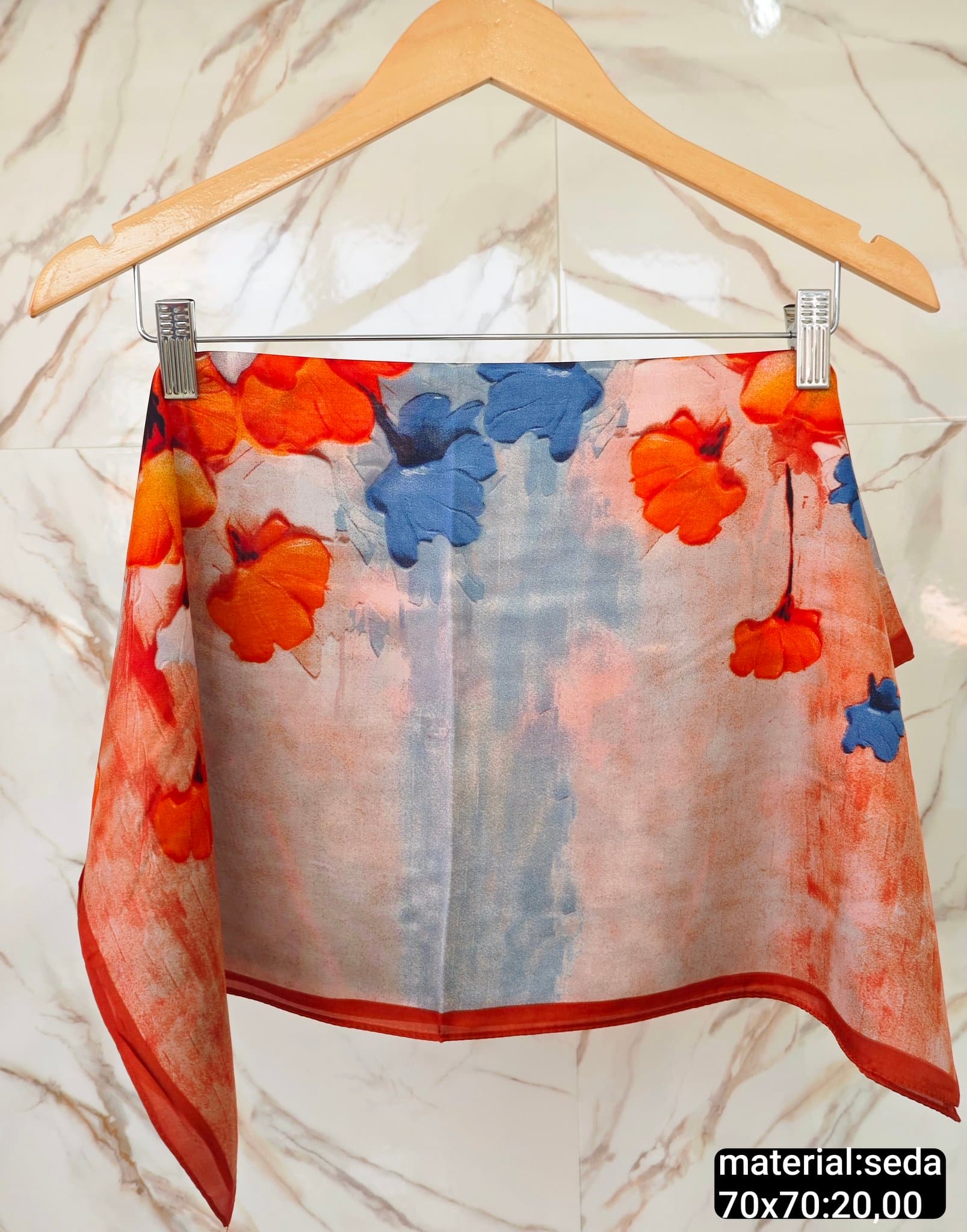 Lenço Cetim Floral Laranja e Rosa