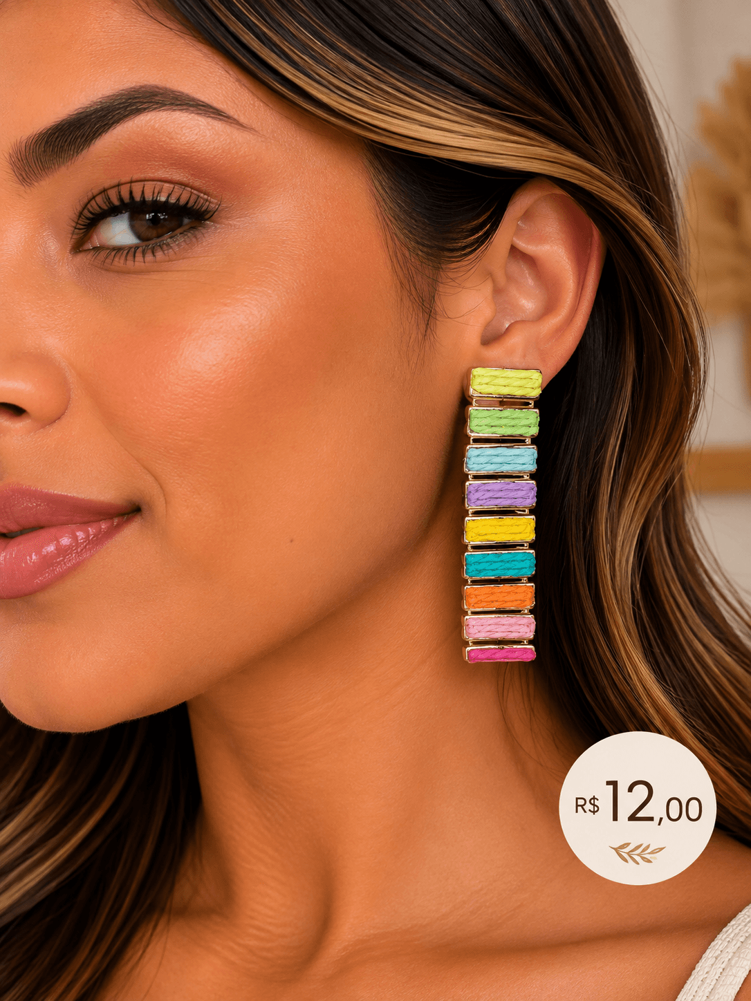 Brinco Ráfia Barra Vertical — Colorido (verde, azul, roxo, amarelo, laranja, rosa)