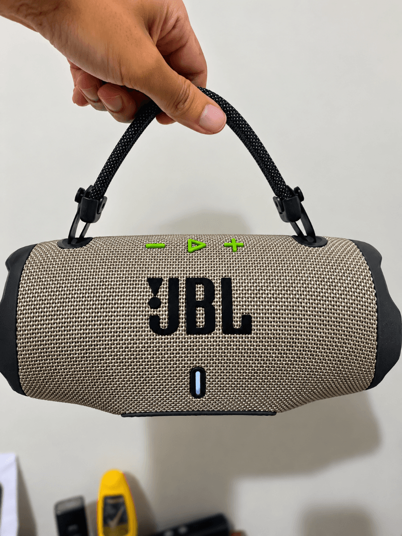 PARLANTE TIPO CHARGE 6 JBL