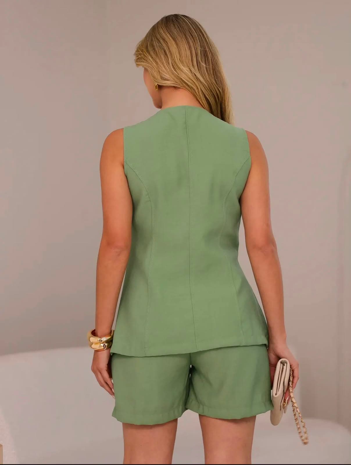 CONJUNTO COLETE SHORTE