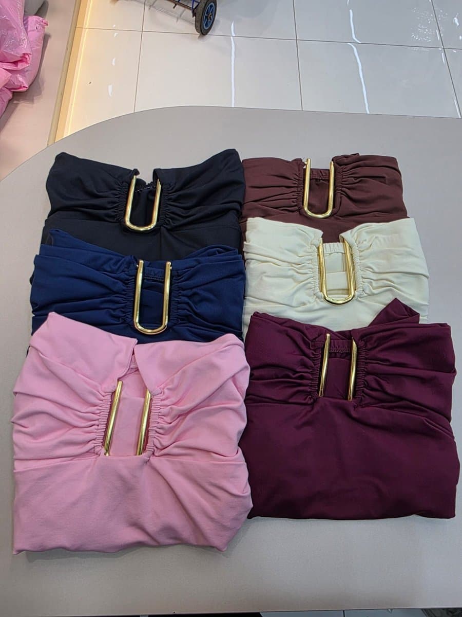 Cropped Livia