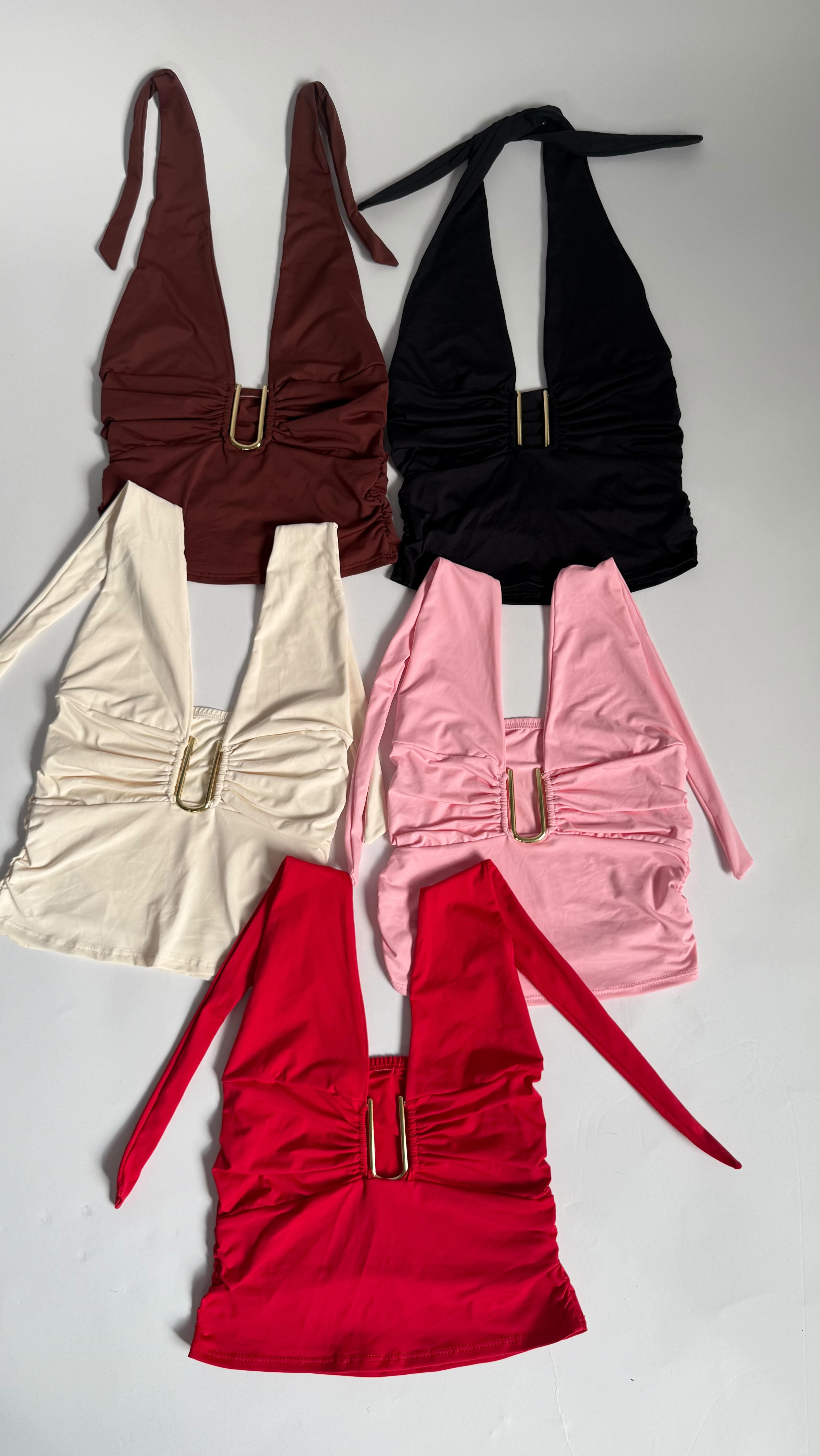 Cropped Livia