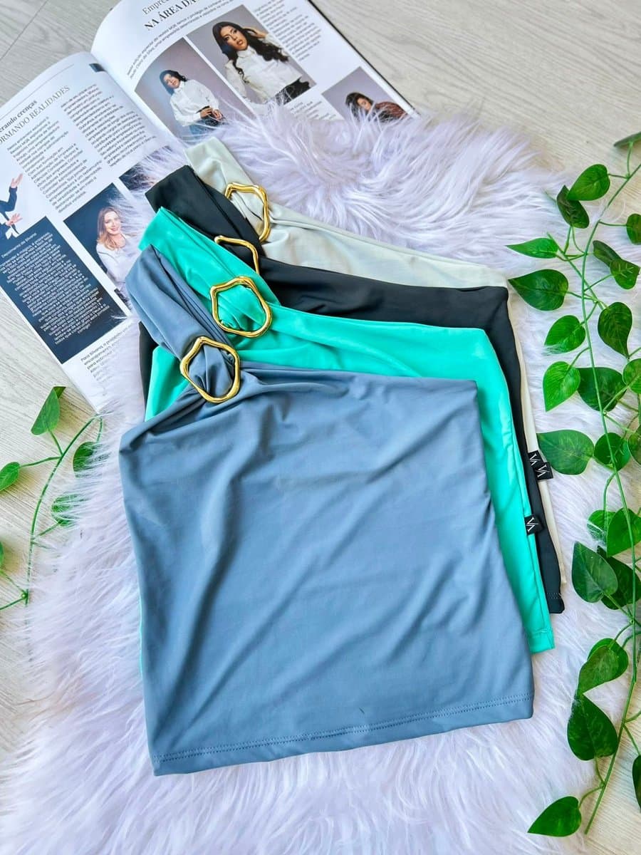 Blusinha Fivela em Poliamida