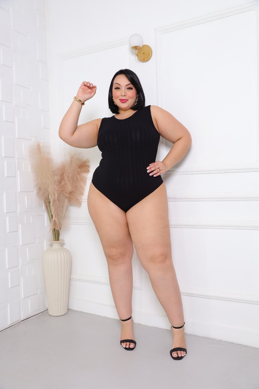 BODY COSTA NUA PLUS • CANELADO COM ELASTANO