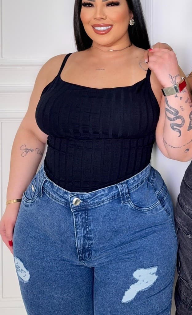 BODY ATENÁ — Preto
